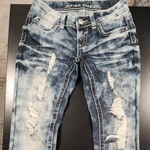 Almost Famous Size 0 Distressed Skinny Jeans